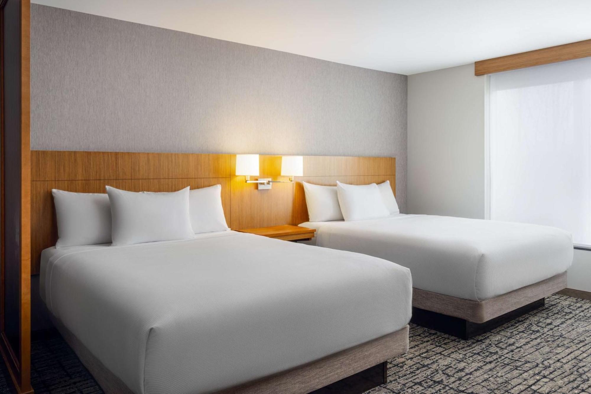 Hyatt Place Canton Lake Cable Eksteriør billede