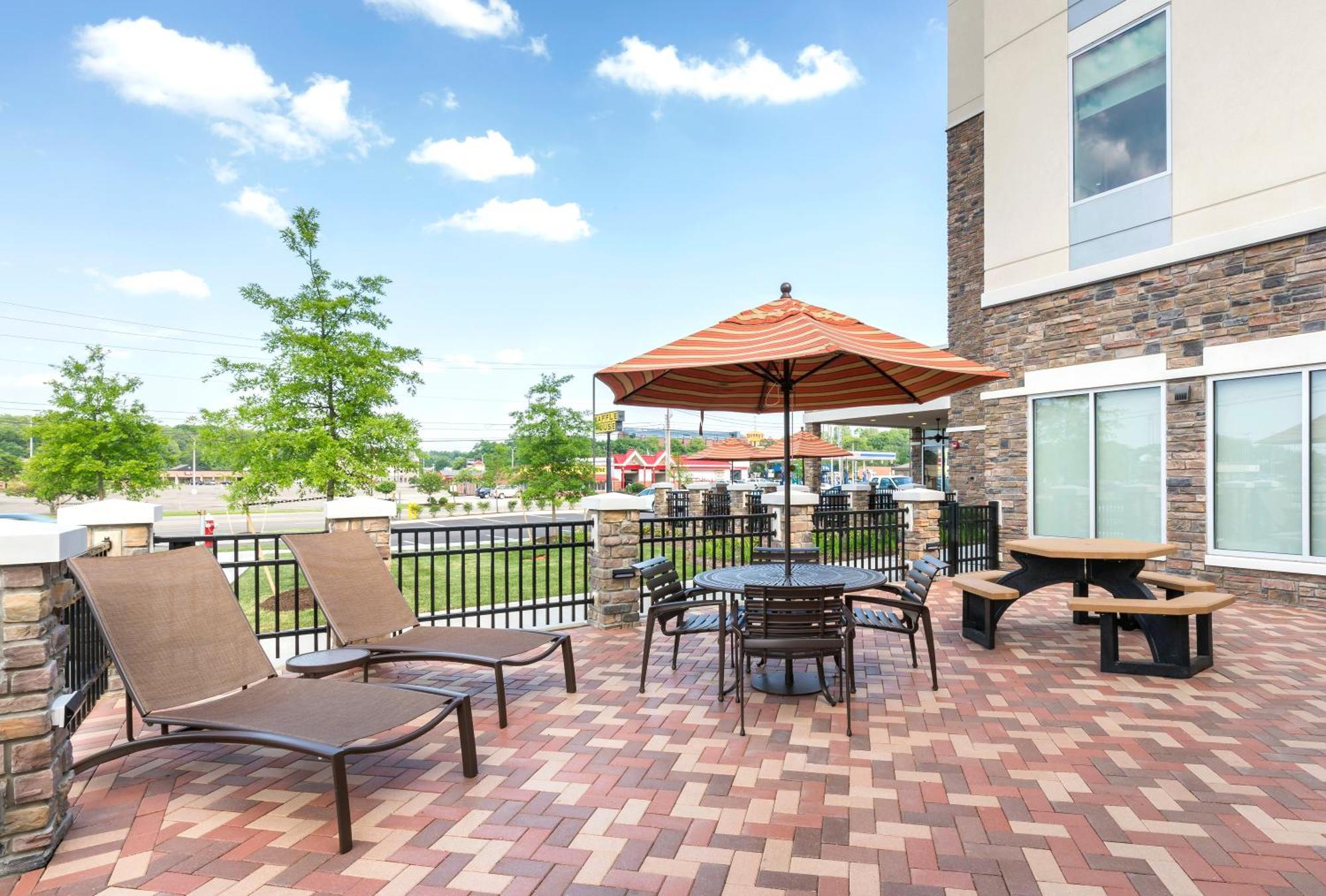 Hyatt Place Canton Lake Cable Eksteriør billede